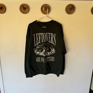 Gildan Thanksgiving “Leftovers are for quitters” green crewneck sweatshirt XL
